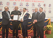 Mr. Sandeep Garg, MD, WEL conferred with Distinguished Alumnus Award by IIT Roorkee